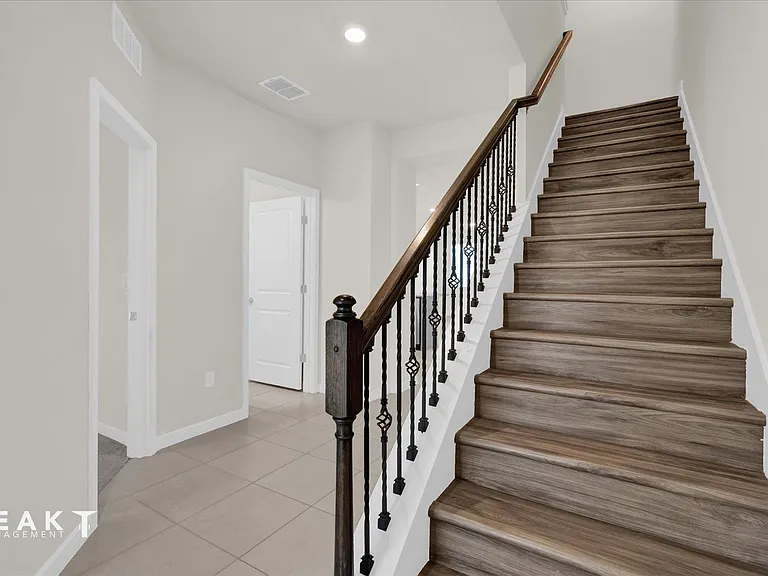 10877 Wooded Acre Aly — Photo 5