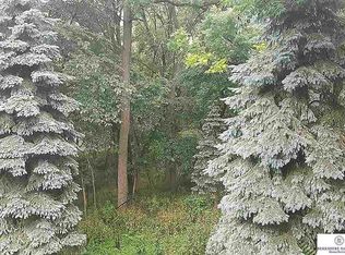 1805 Childs Rd E, Bellevue, NE 68005