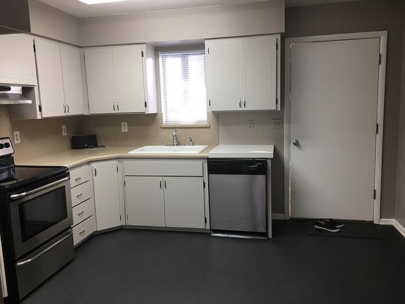 2nd image of 1509 N 12th St