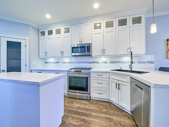 4th image of 10480 248th St #44