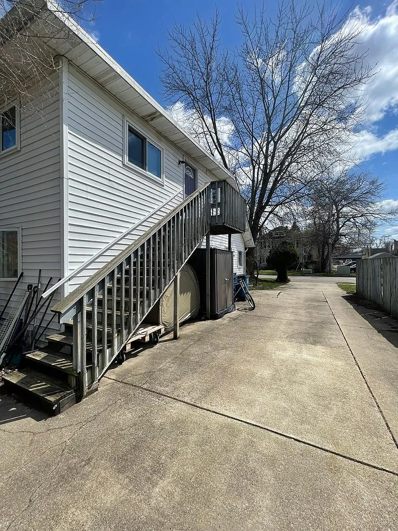 1 bed, 1.0 bath, $750 — Photo 2