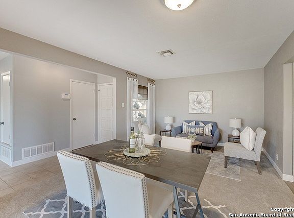 5th image of 4551 Lakebend West Dr