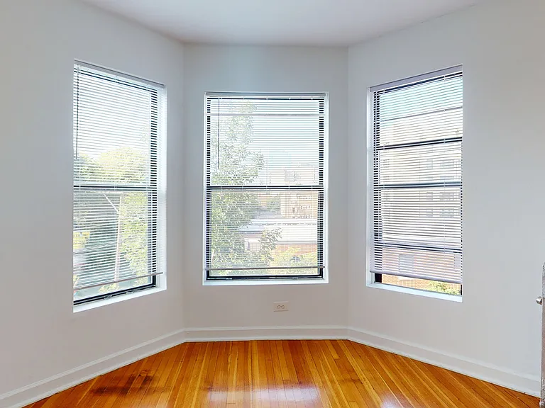 Dining/Living room