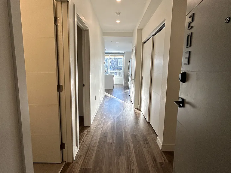 5623 Fenwick St #AYA405 — Photo 25