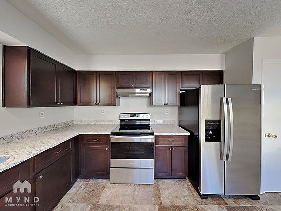 4th image of 151 Wilson St