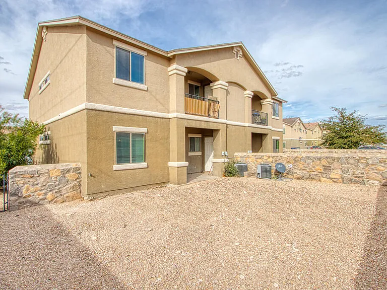 14300 Gil Reyes Dr #A — Photo 33