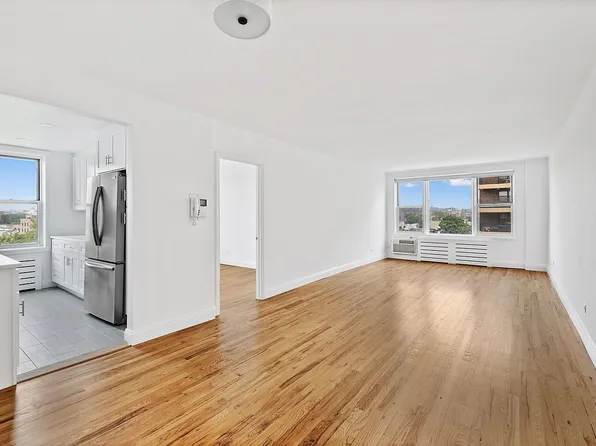 310 Beverley Rd APT 6M, Brooklyn, NY 11218