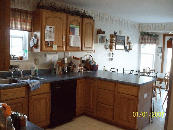 3rd image of 506 N 9th St