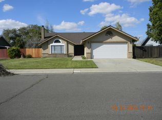 1809 Columbard Way, Modesto, CA 95351