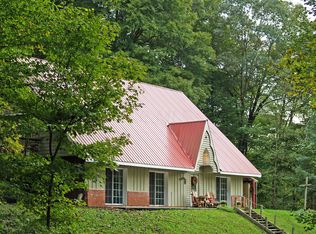 4760 Paradise Rd, Sugar Grove, OH 43155