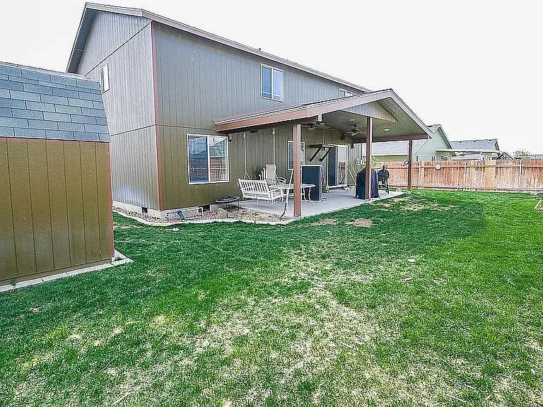 7715 Galiano Dr — Photo 26