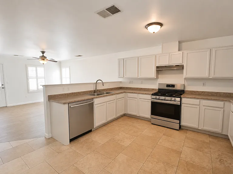 7349 Silver Dawn Dr — Photo 3