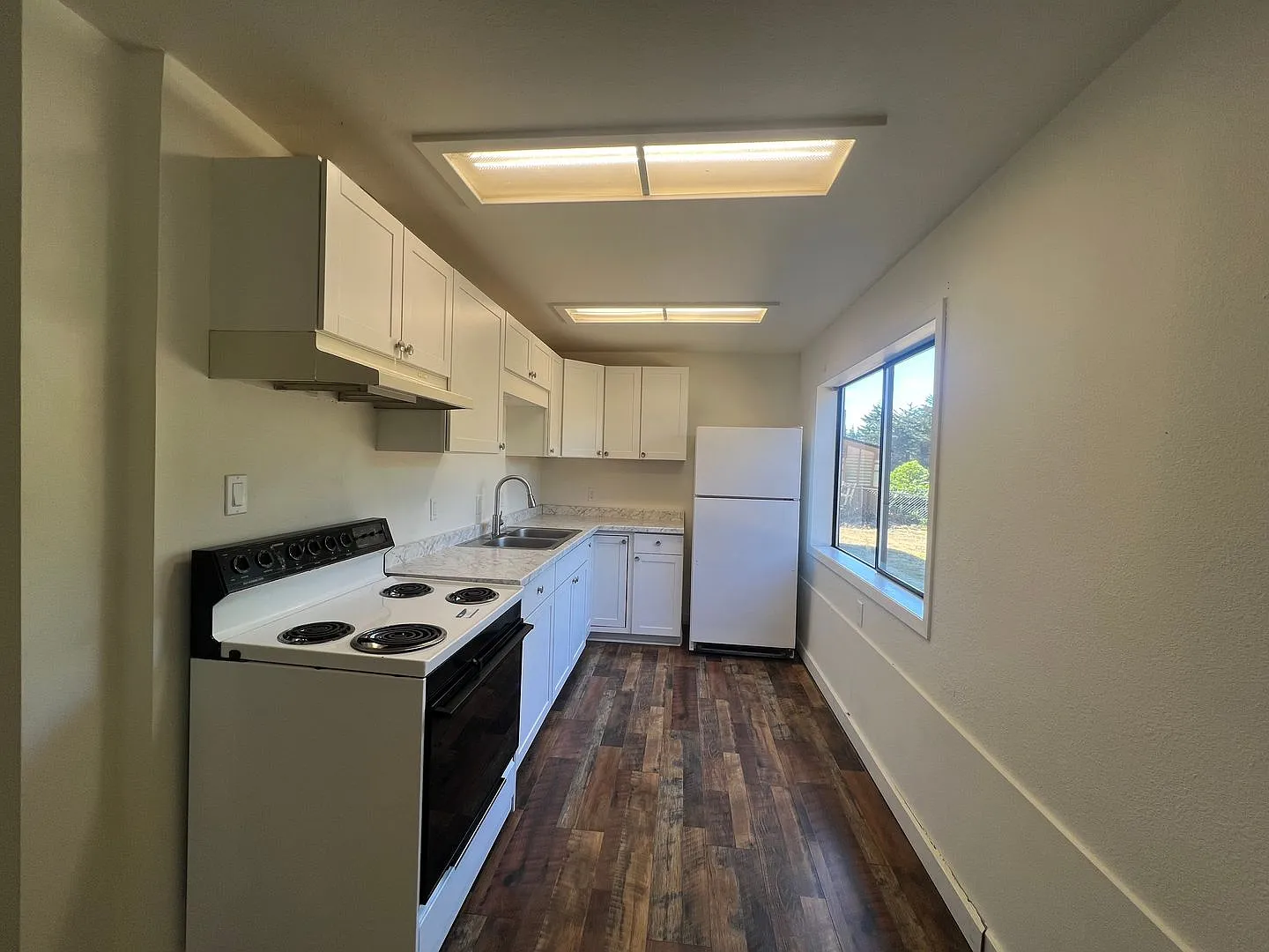 Fir Duplex — Photo 4