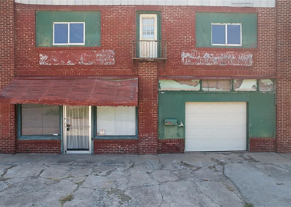 1st image of 430 N Park St