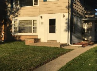 2658 N 68th St, Wauwatosa, WI 53213