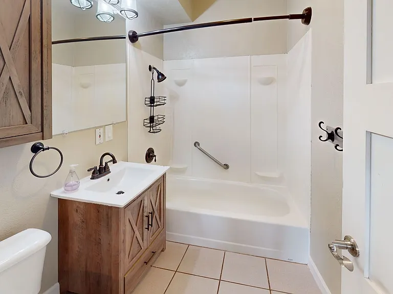 367 Cedar St — Photo 21