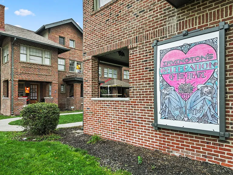Historic Audubon Court — Photo 44