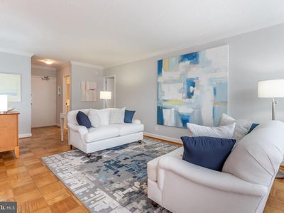 4515 Willard Ave APT 1619, Chevy Chase, MD, 20815