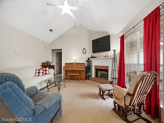 2nd image of 8221 Woodland Hills Dr