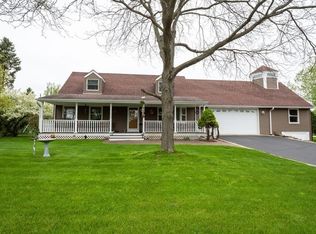 24090 W Mary Dale Ave, Lake Zurich, IL