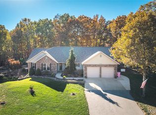 20443 Lucky Ln, Waynesville, MO 65583