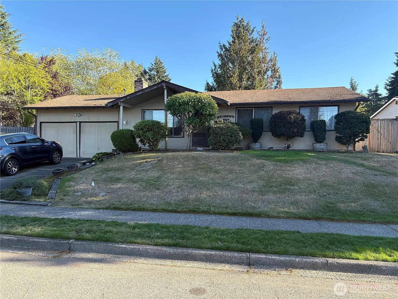 15517 NE 59th Street photo 1
