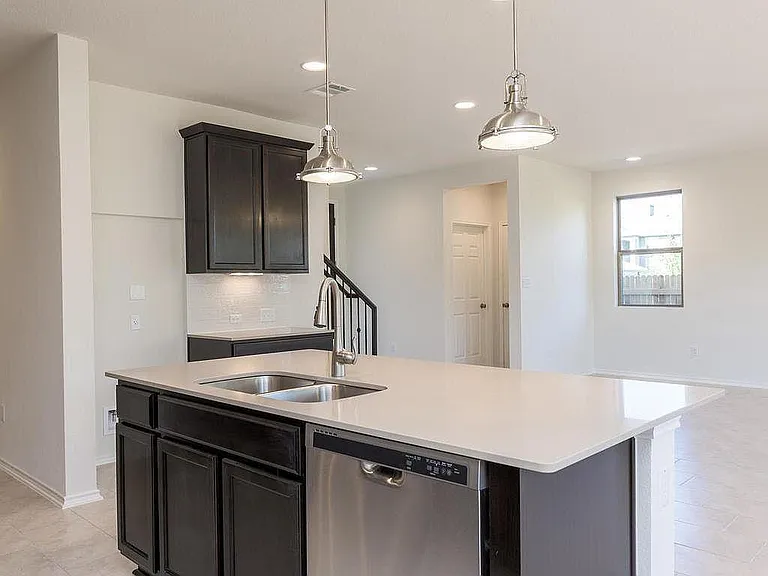 9103 White Coral Dr — Photo 11