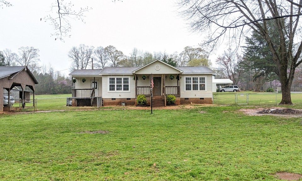 1st image of 4122 Woodlawn Acre
