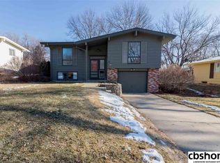 2705 N 96th Dr, Omaha, NE 68134