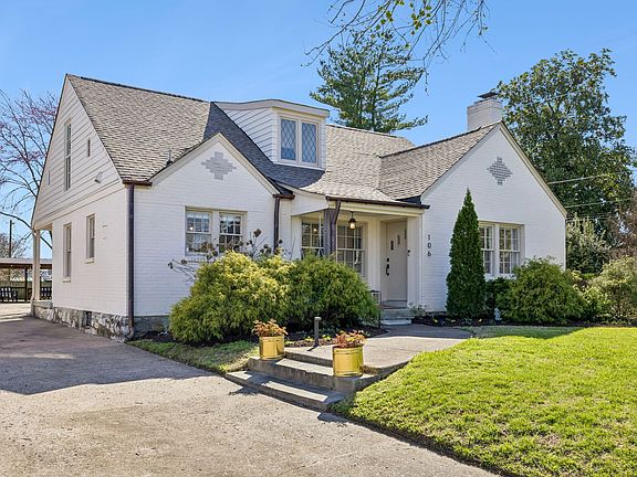 3rd image of 106 Carolyn Ave