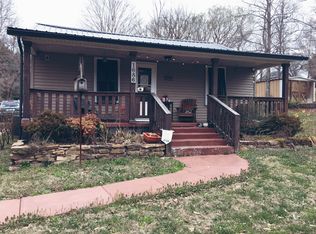 1735 E Park Ave, Des Moines, IA 50320