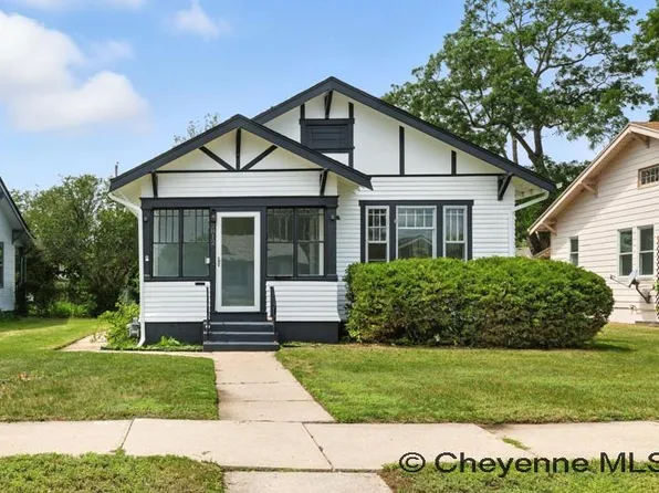 2812 Bent Ave, Cheyenne, WY 82001