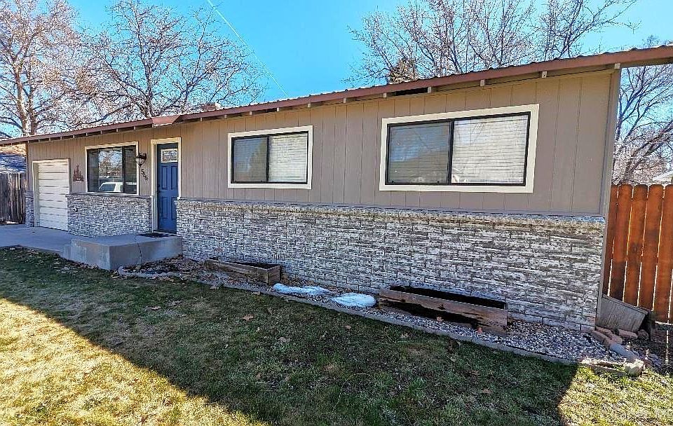 1st image of 566 Woodside Way