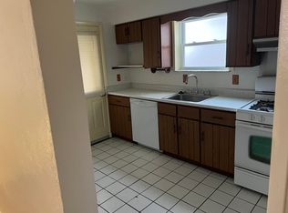 2302 Starkamp St, Pittsburgh, PA 15226