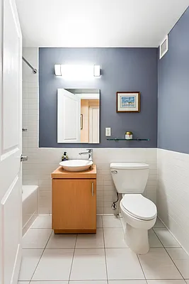 Sold by Bohemia Realty Group | media 8