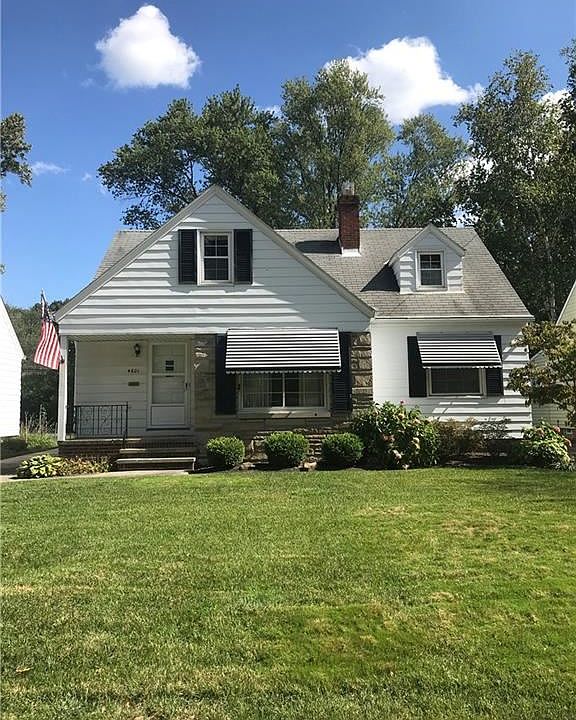 1st image of 4601 W 227th St