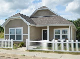 241 Abbey Rd, Versailles, KY 40383