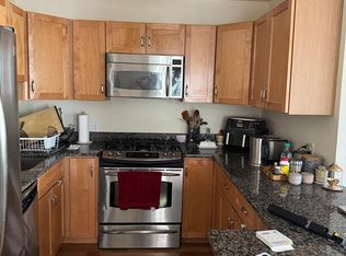 4048 Washington St APT 1, Roslindale, MA 02131