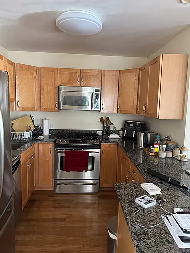 4048 Washington St #1 Photo 1