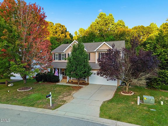 3rd image of 201 Quarryrock Rd