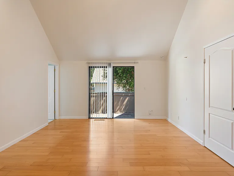 10112 Senate Way — Photo 11