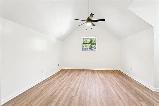 2519 Oriole St — Photo 17