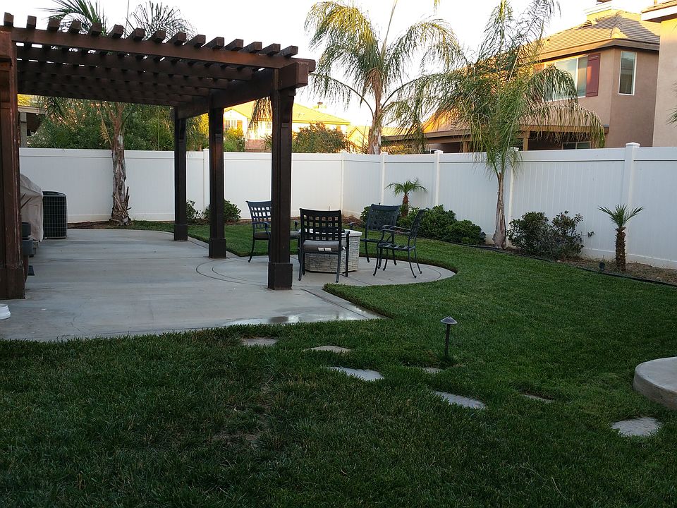 Plenty of Backyard Space
