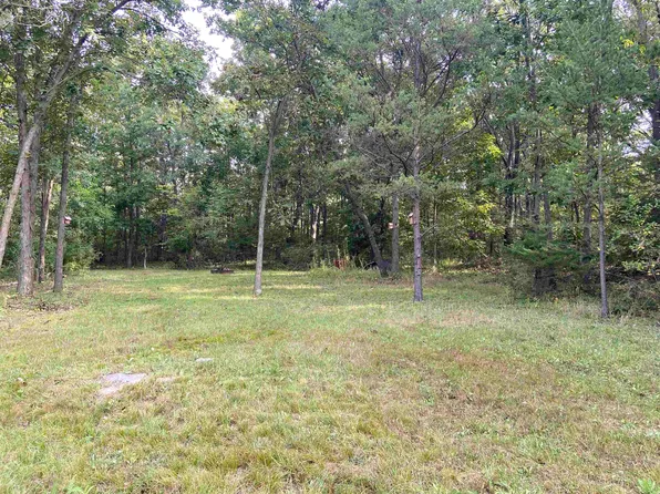 613 S Fawn Ave, Grand Marsh, WI 53936