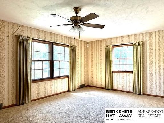 4th image of 10325 Prairie Rd
