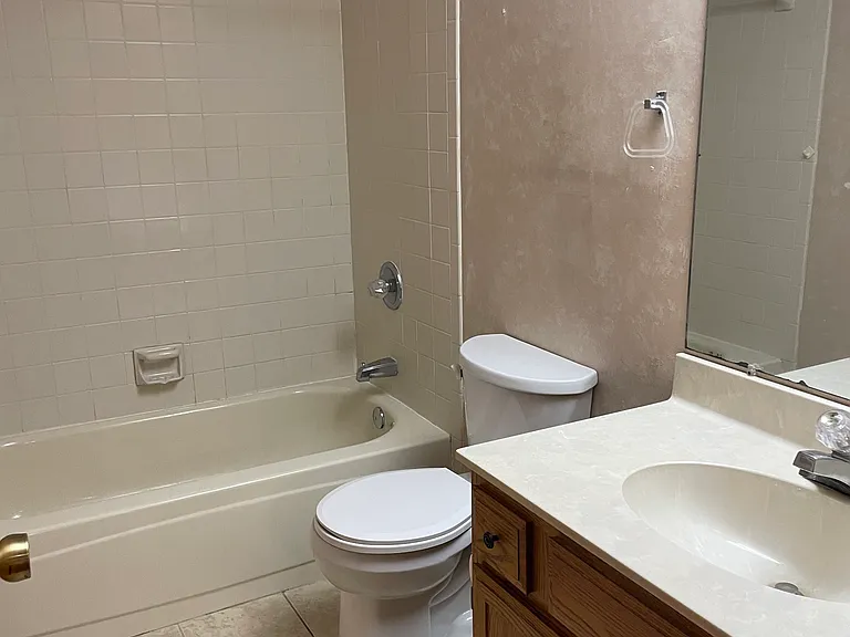 1018 Alderwood Way — Photo 10