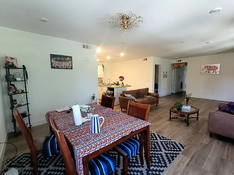 107 Limelight Ter — Photo 16