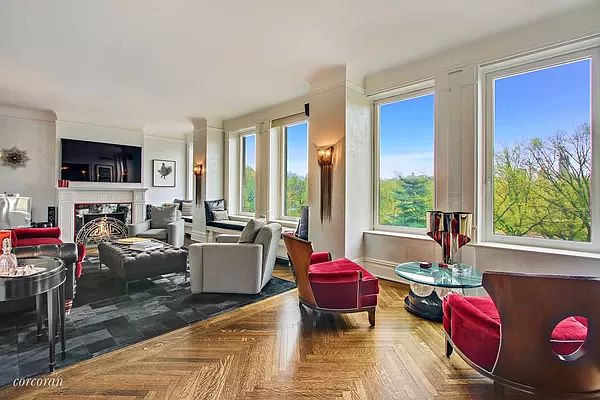 1st image of 50 Central Park W #4AD