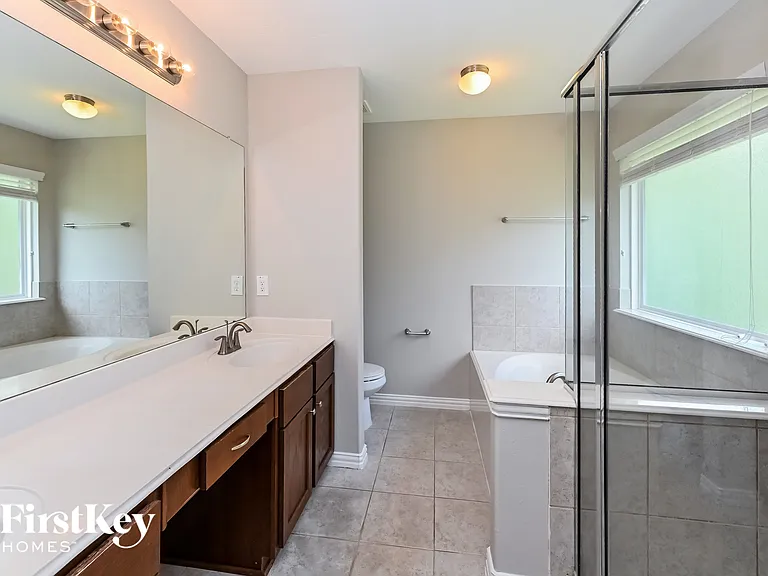 2919 Chaplin Place Dr — Photo 11