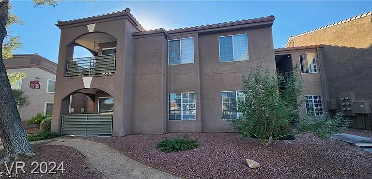 2121 Blue Breeze Dr #101 — Photo 1